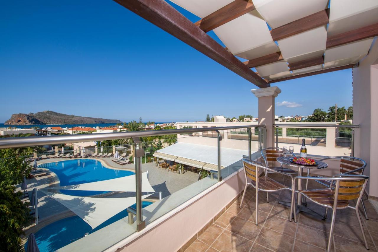 Isida Hotel Agia Marina Buitenkant foto