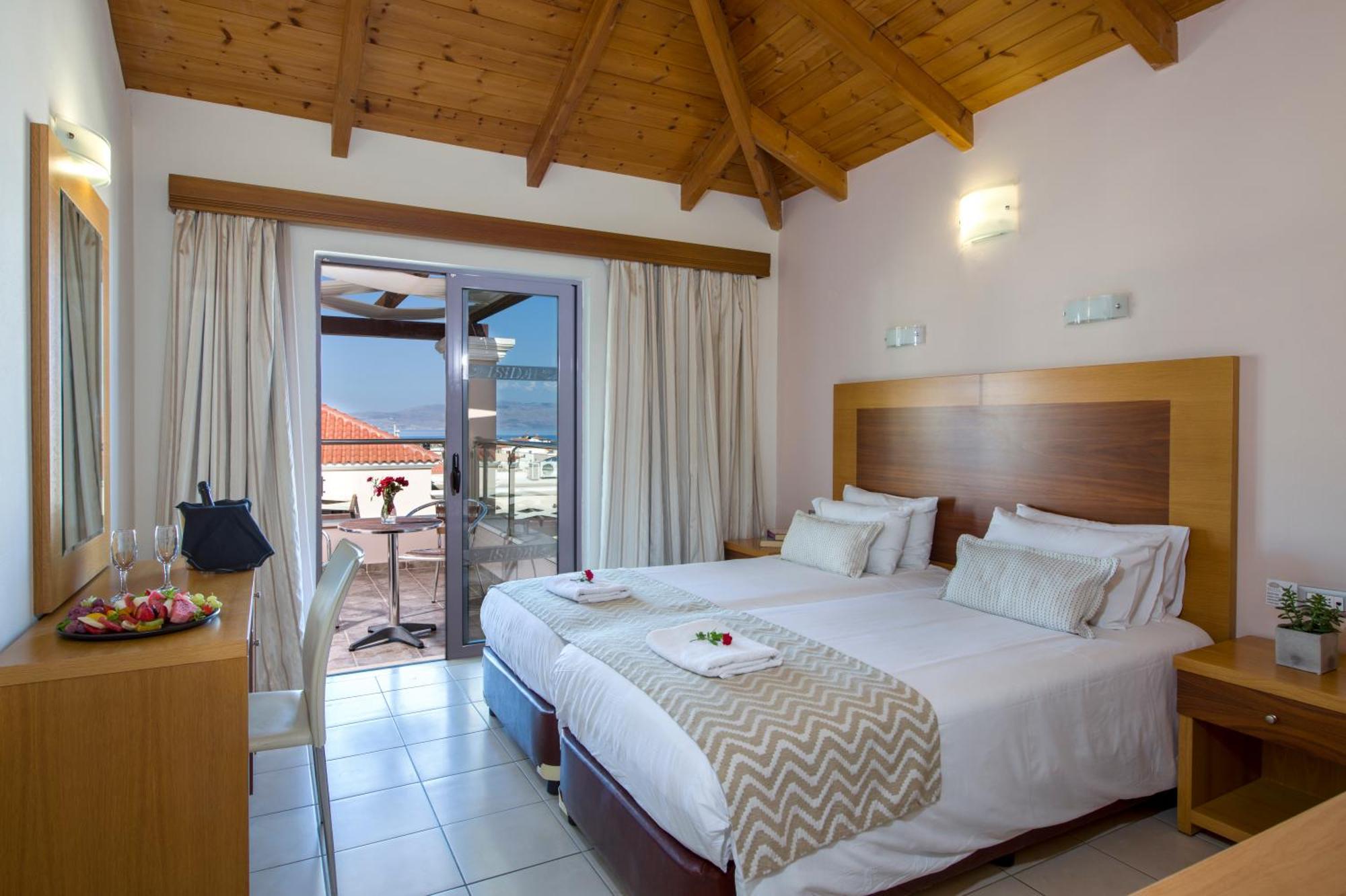 Isida Hotel Agia Marina Kamer foto
